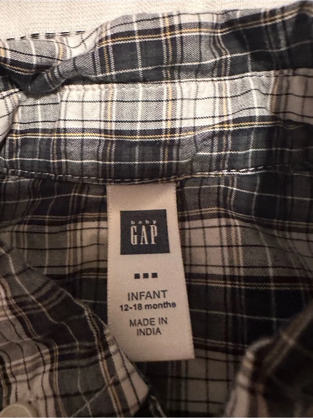 Baby Gap Plaid Long-Sleeve Button-Up One-Piece for Kids -Size 12-18M
